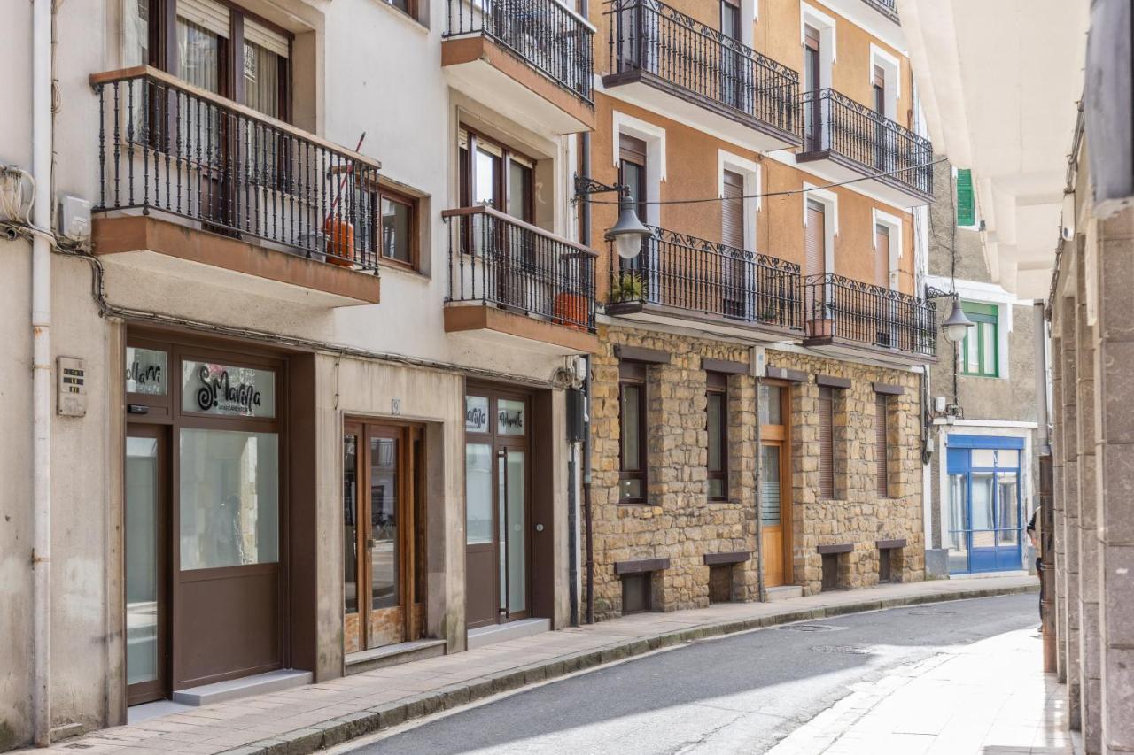Santa Marina Apartamentuak Zarautz Eksteriør billede