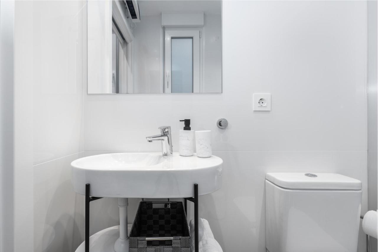 Santa Marina Apartamentuak Zarautz Eksteriør billede